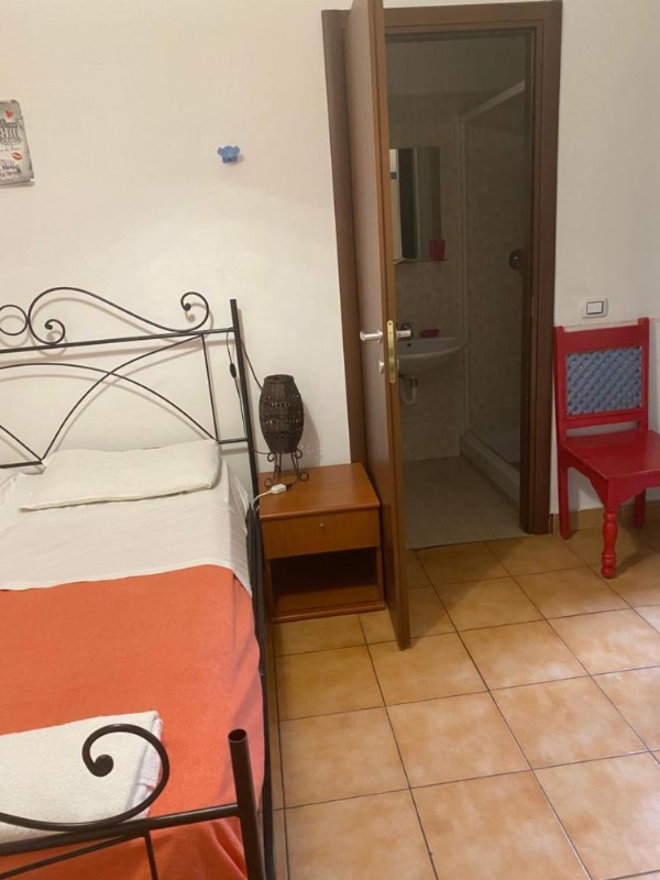 Meltin' Rome Guest House image 14