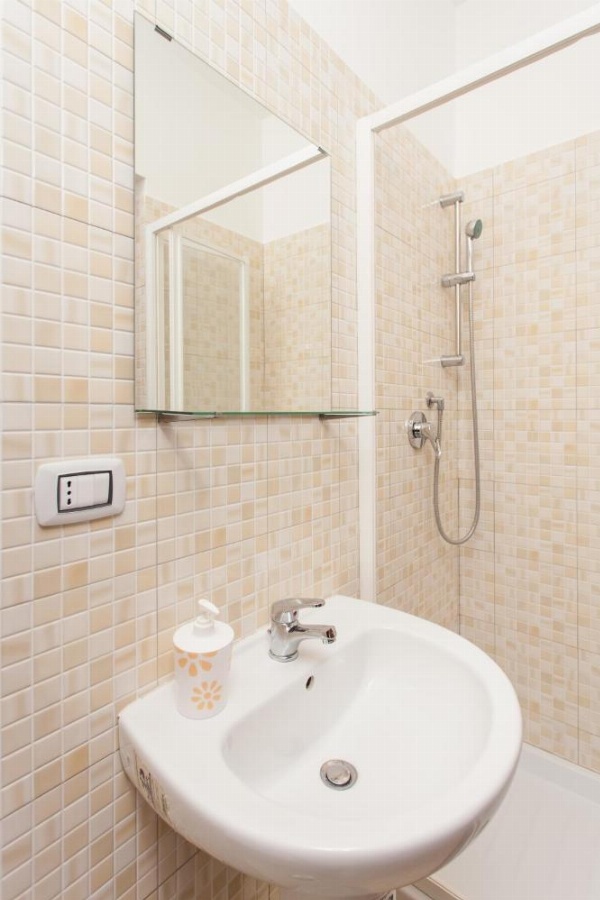 Meltin' Rome Guest House image 28